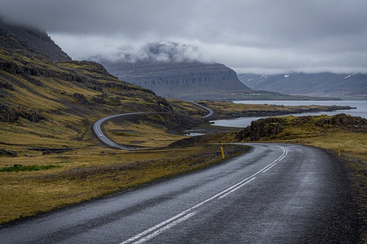 road, countryside, winding road-7148369.jpg